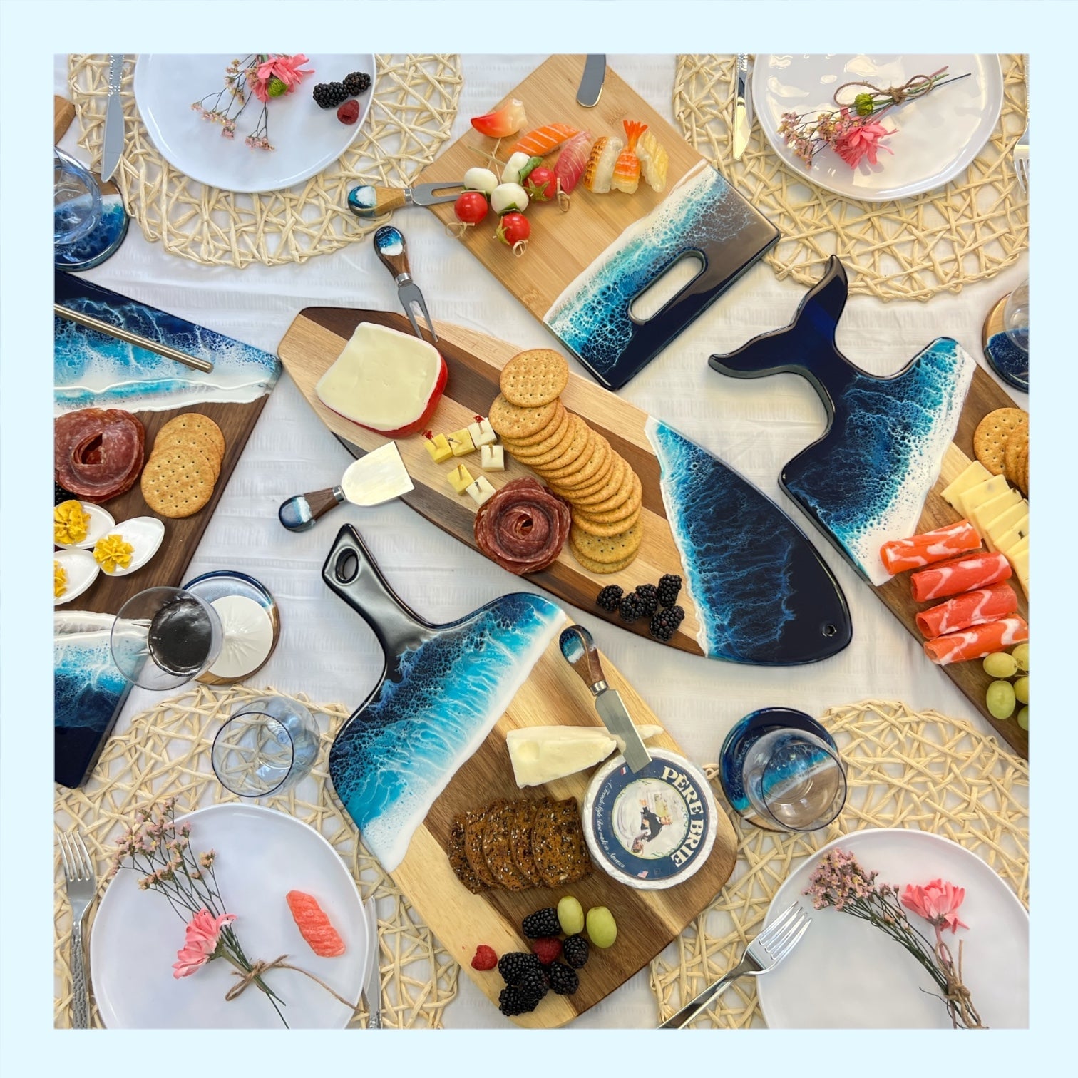 Resin Charcuterie Boards – Daphnew Design