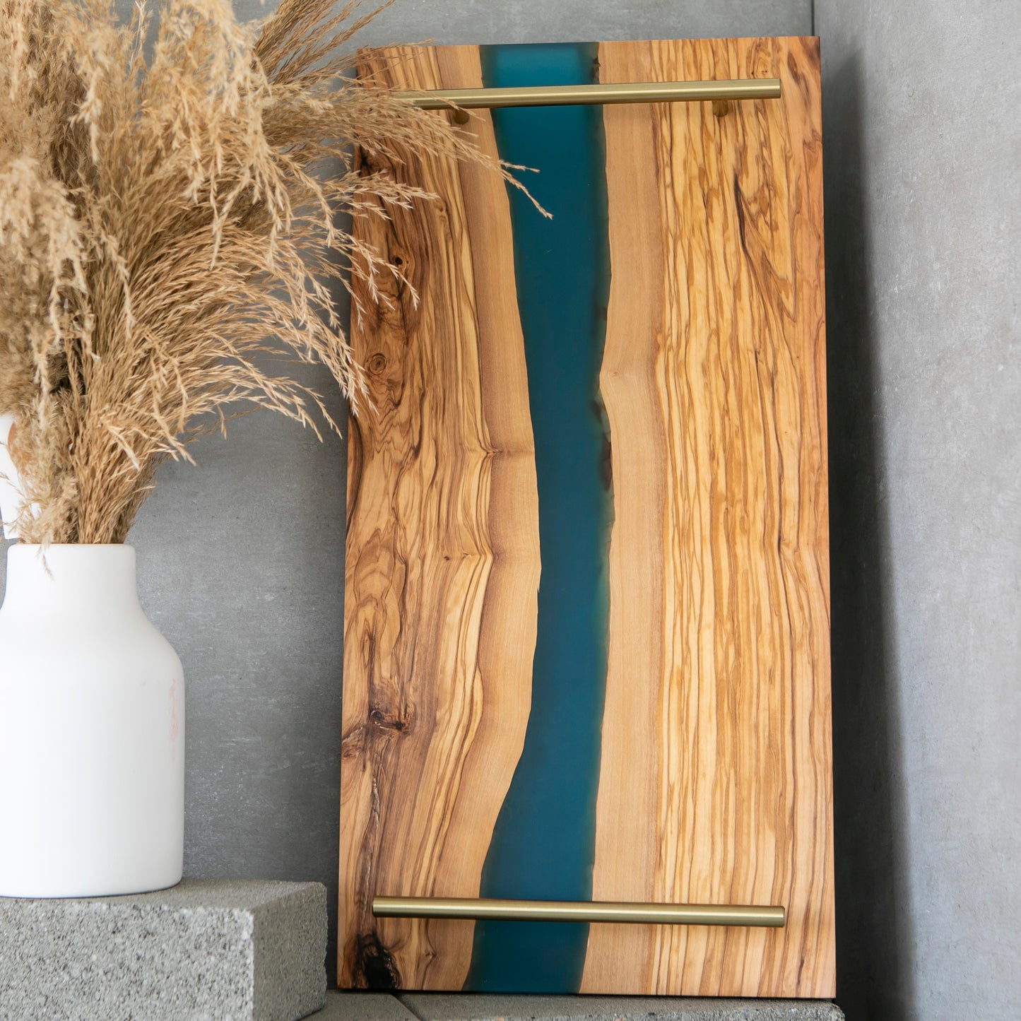 Olive Wood Board with Resin and Handle, Charcuterie Board Tray, Resin Cheese Board Tray, Personalized Charcuterie Tray, Engraved Cheese Board Tray