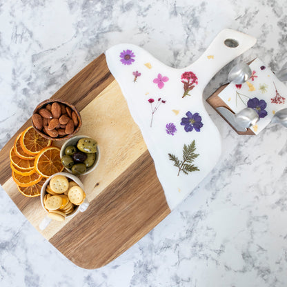 Resin Cheese Board with Pressed Flowers Gift For Bridal Shower, Mom, Gardener