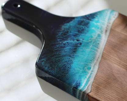 Walnut Handle Board