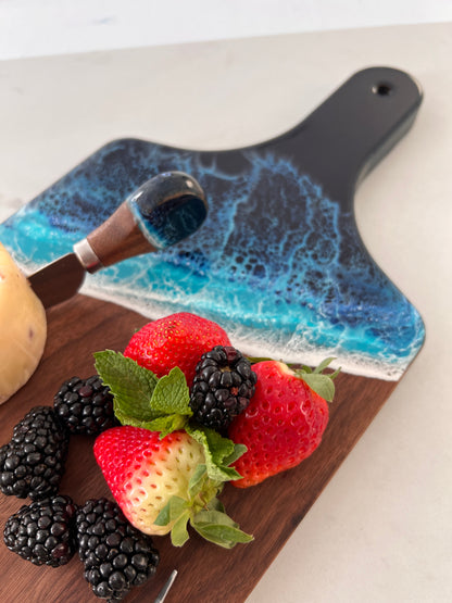 Walnut Handle Board