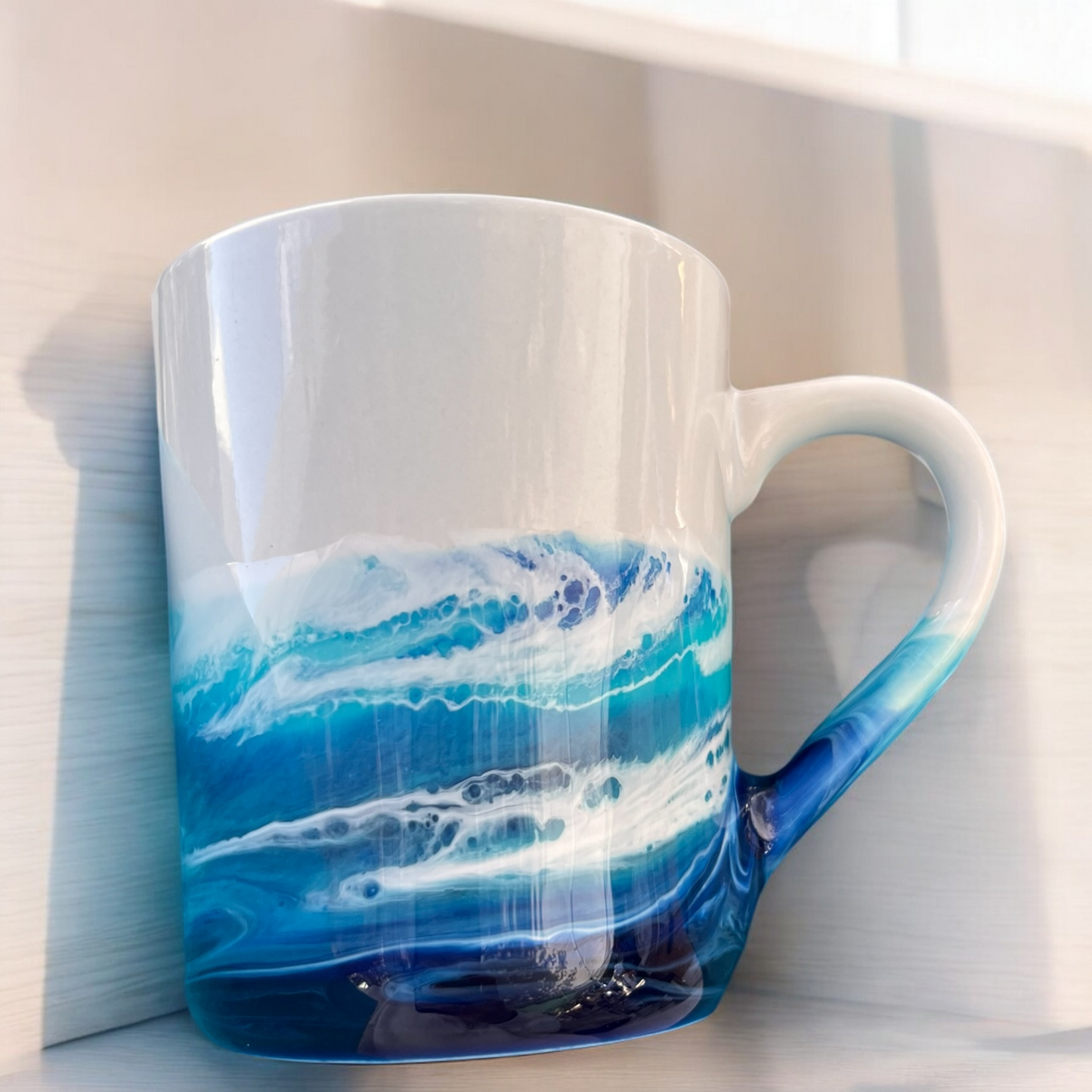 Resin Wave Mug – Ocean-Inspired Drinkware