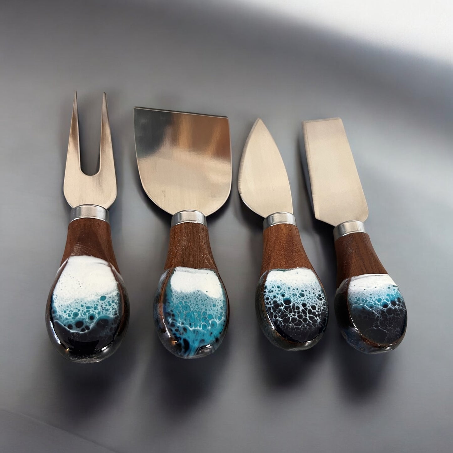 Ocean Resin Cheese Knife Set Walnut