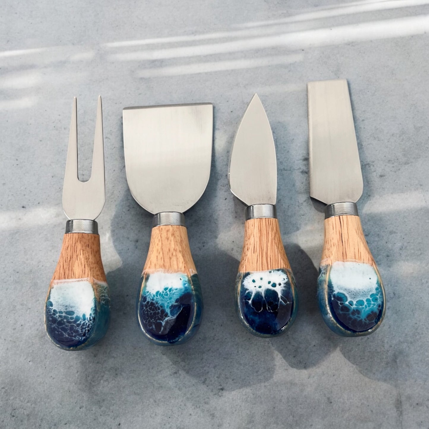 Ocean Resin Cheese Knife Set Bamboo