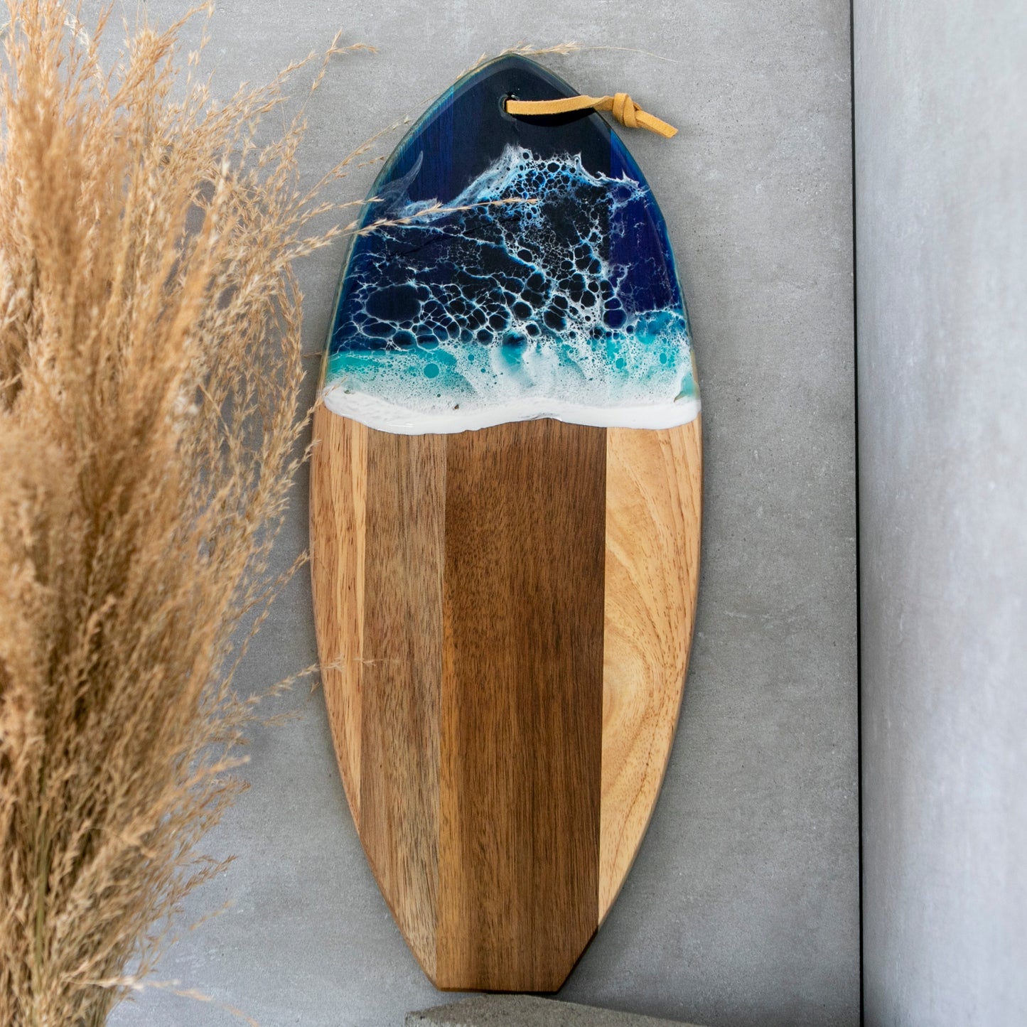 Surfboard Resin Ocean Wave Wood Cutting / Serving Board