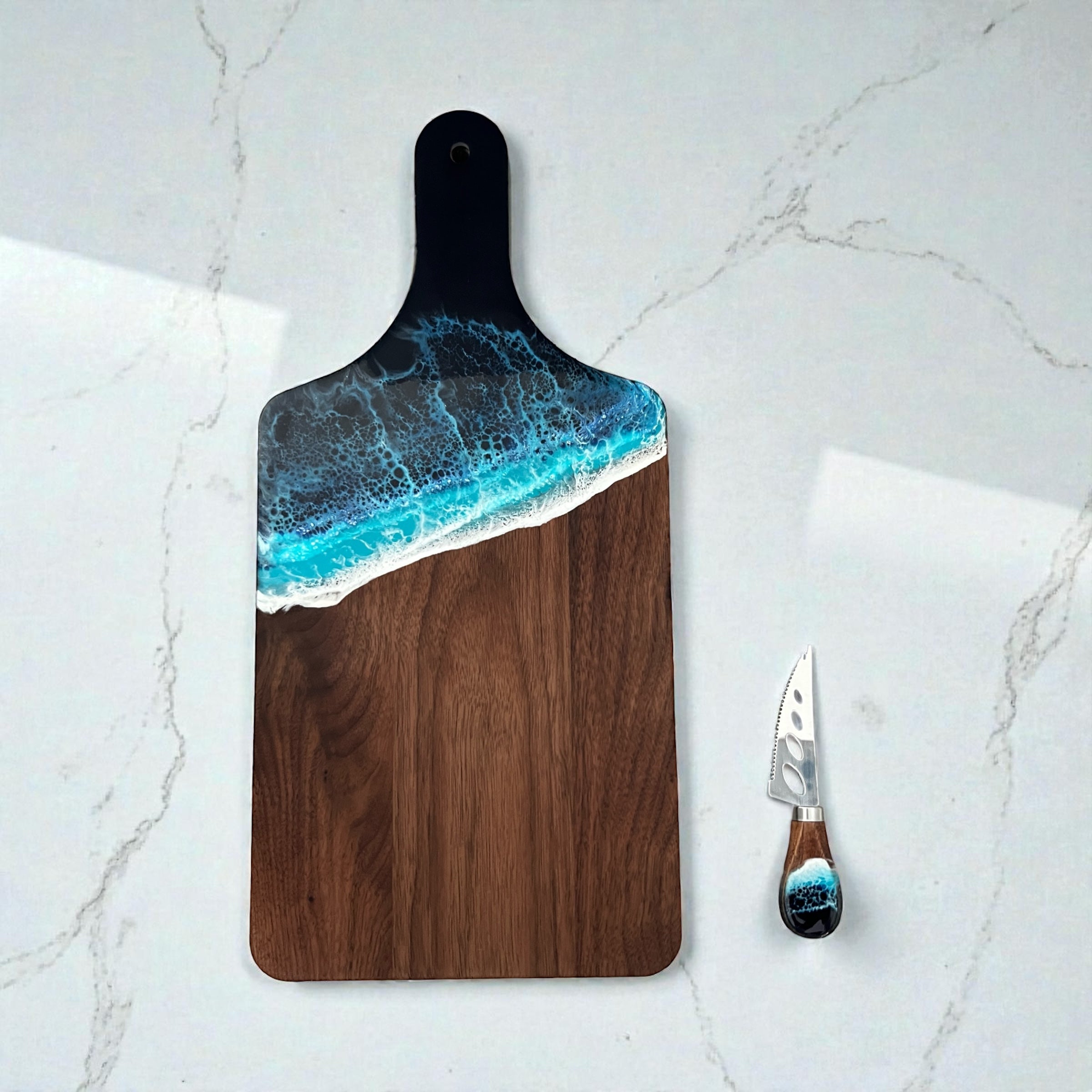 Walnut Handle Board – Daphnew Design