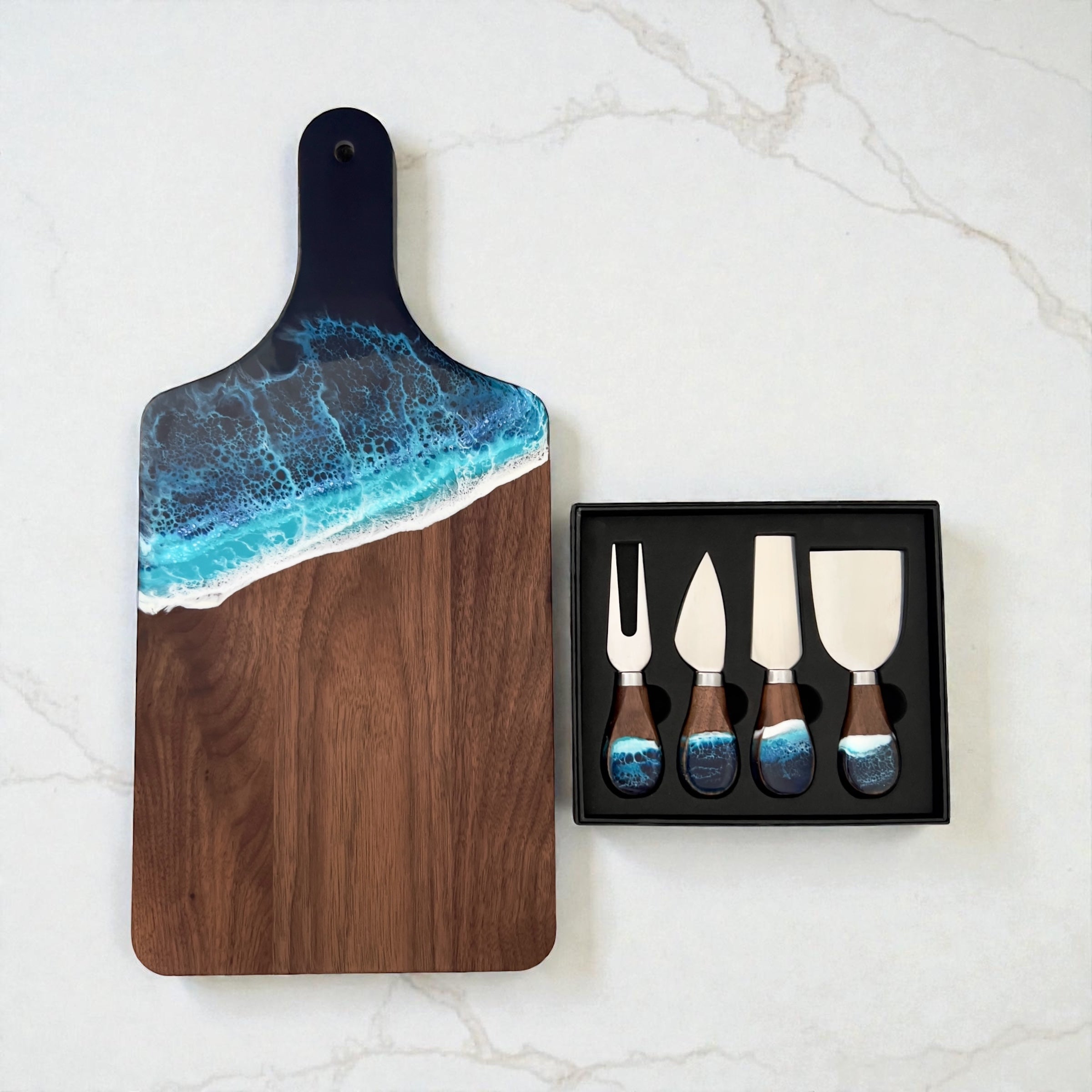 Walnut Handle Board – Daphnew Design